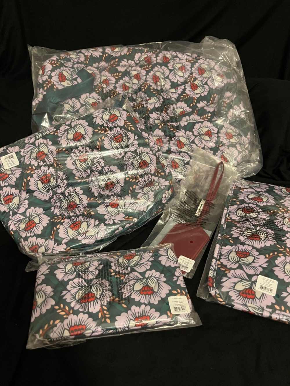 Vera Bradley Ultralight Lotus Sea Moss Lay Flat Backpack & Organizer Travel Set - Picture 15 of 15
